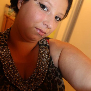 Florianne - Putes à Bourscheid Profil de Florianne, 39 ans, Putes à Bourscheid (Diekirch)